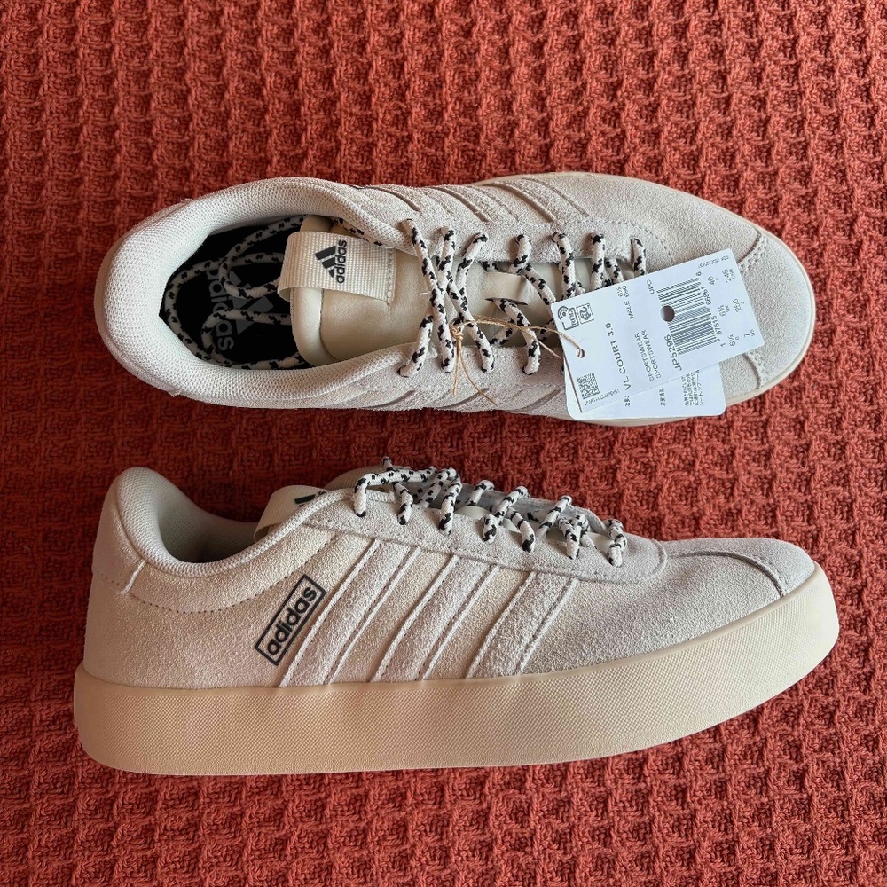 ADIDAS VL Court 3.0 Sneakers NWT, NIB